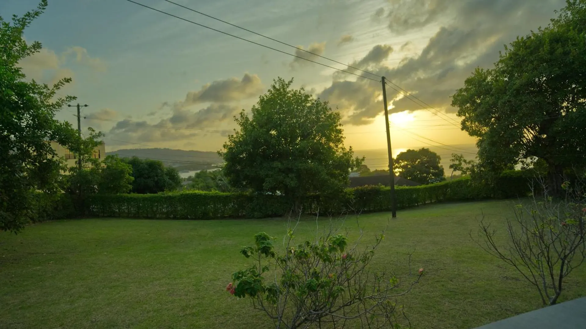 Casa vacanze Almarlene House, Spacious Home Sea View, Large Pool, Patios, Cot, Cook Gros Islet